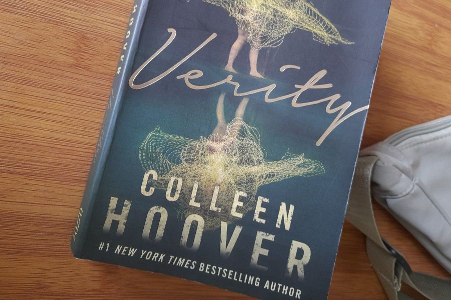 Verity by Colleen Hoover color me mad